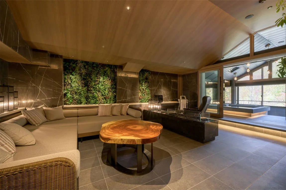 Rusutsu Resort Hotel & Convention : chambre et séjour