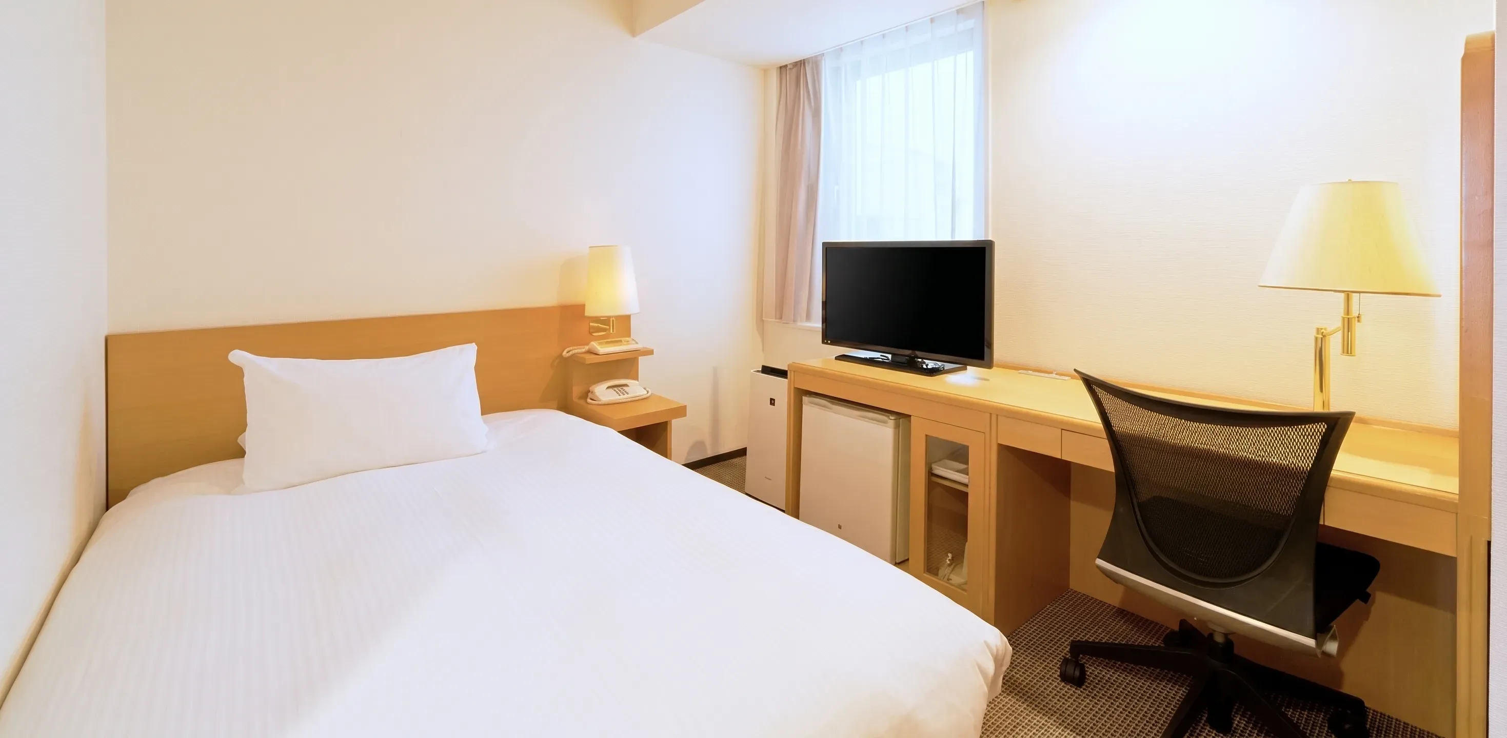 Hébergement en solo à Osaka | Voyage en solo, privilégiez la proximité du retour tardif, la lessive et la chambre individuelle, ne vous focalisez pas d'abord sur la grande chambre