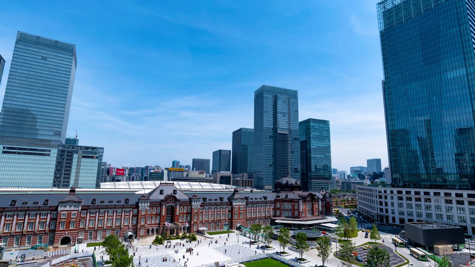 Tokyo Station and Marunouchi district as an alternative base to staying near Tokyo Disney Resort