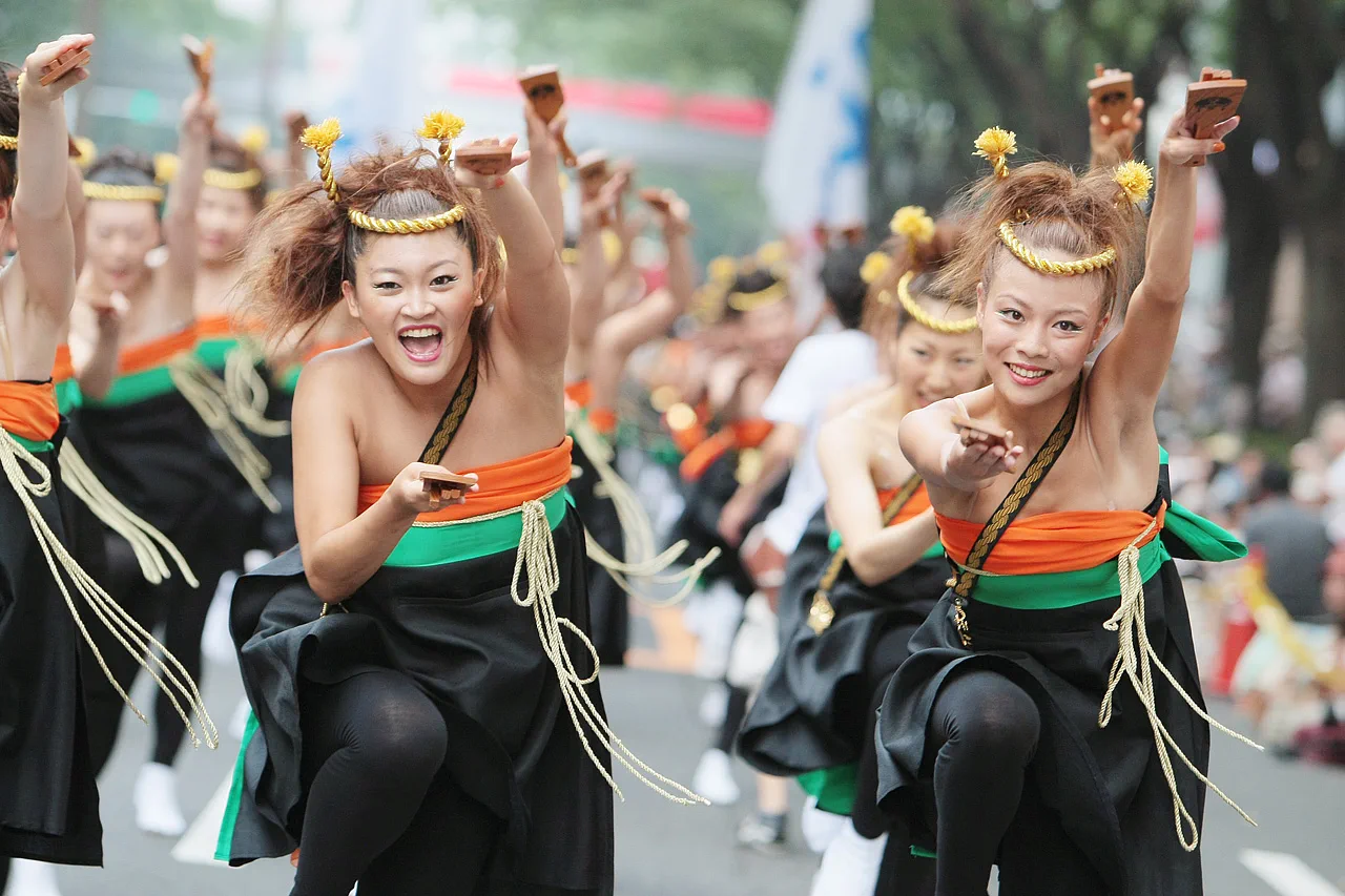 Guide du Harajuku Super Yosakoi 2026 | Parade dans la rue Omotesando, dates et transports