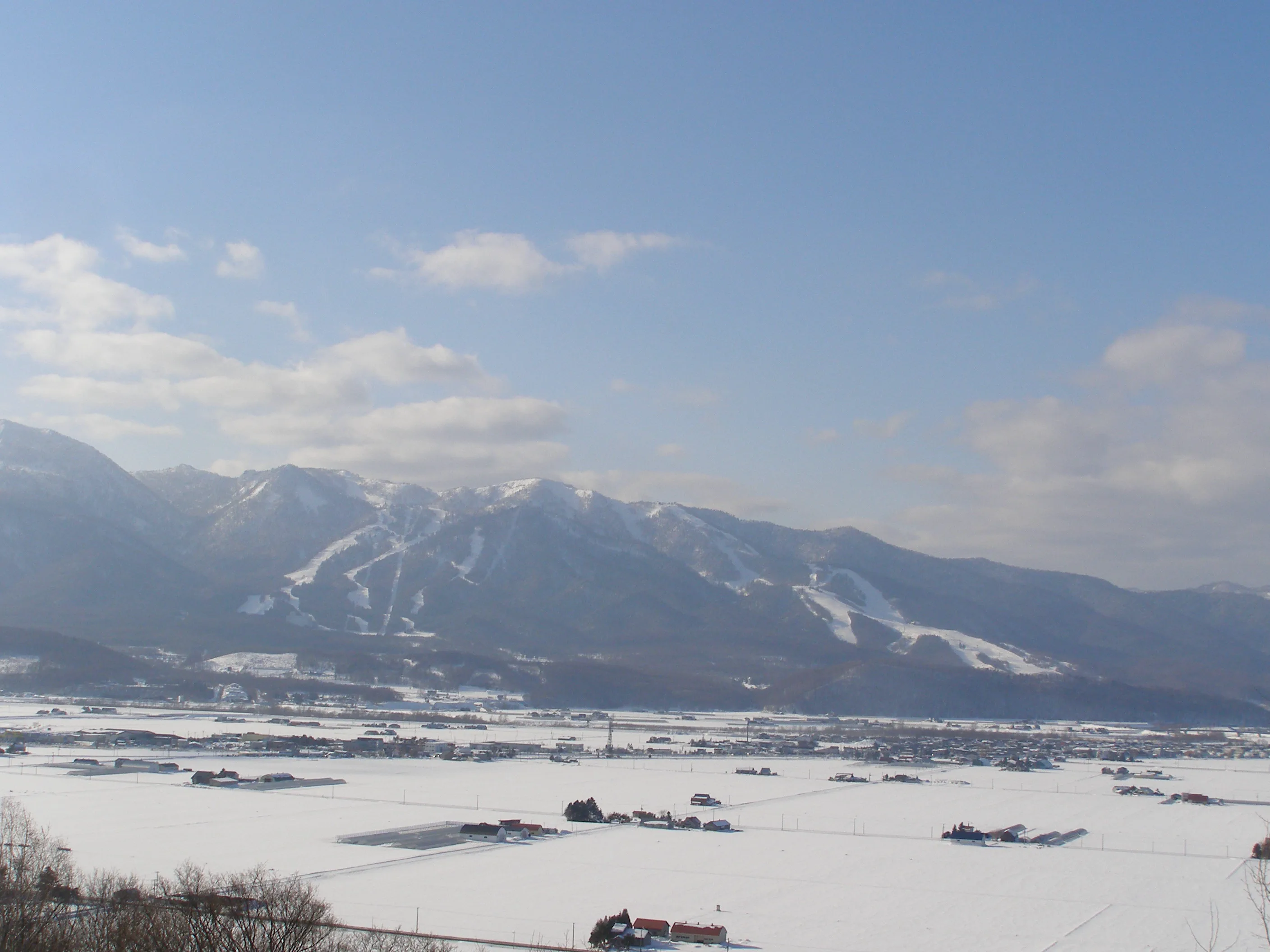 Furano Ski Resort avec ses zones Furano et Kitanomine