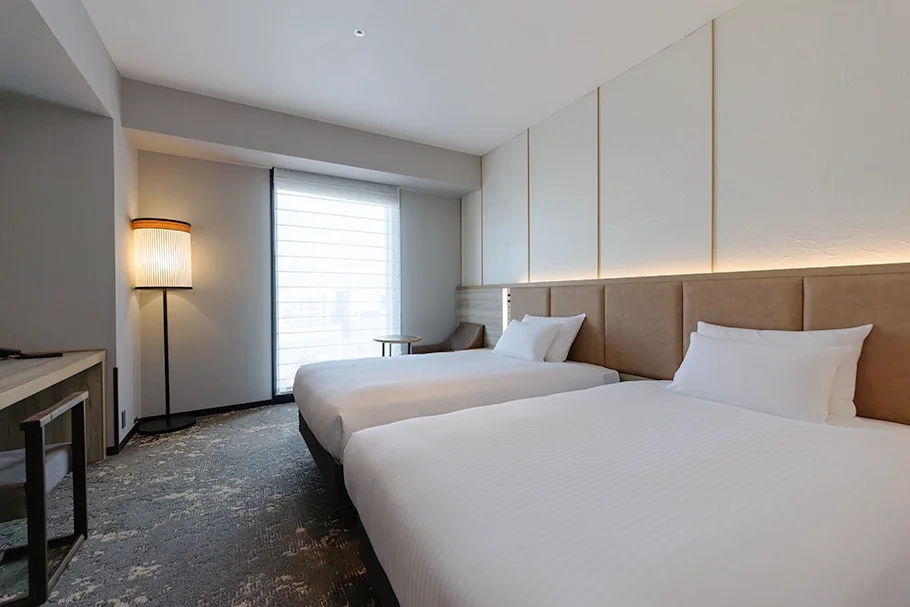Grand bain public du THE BLOSSOM HAKATA Premier