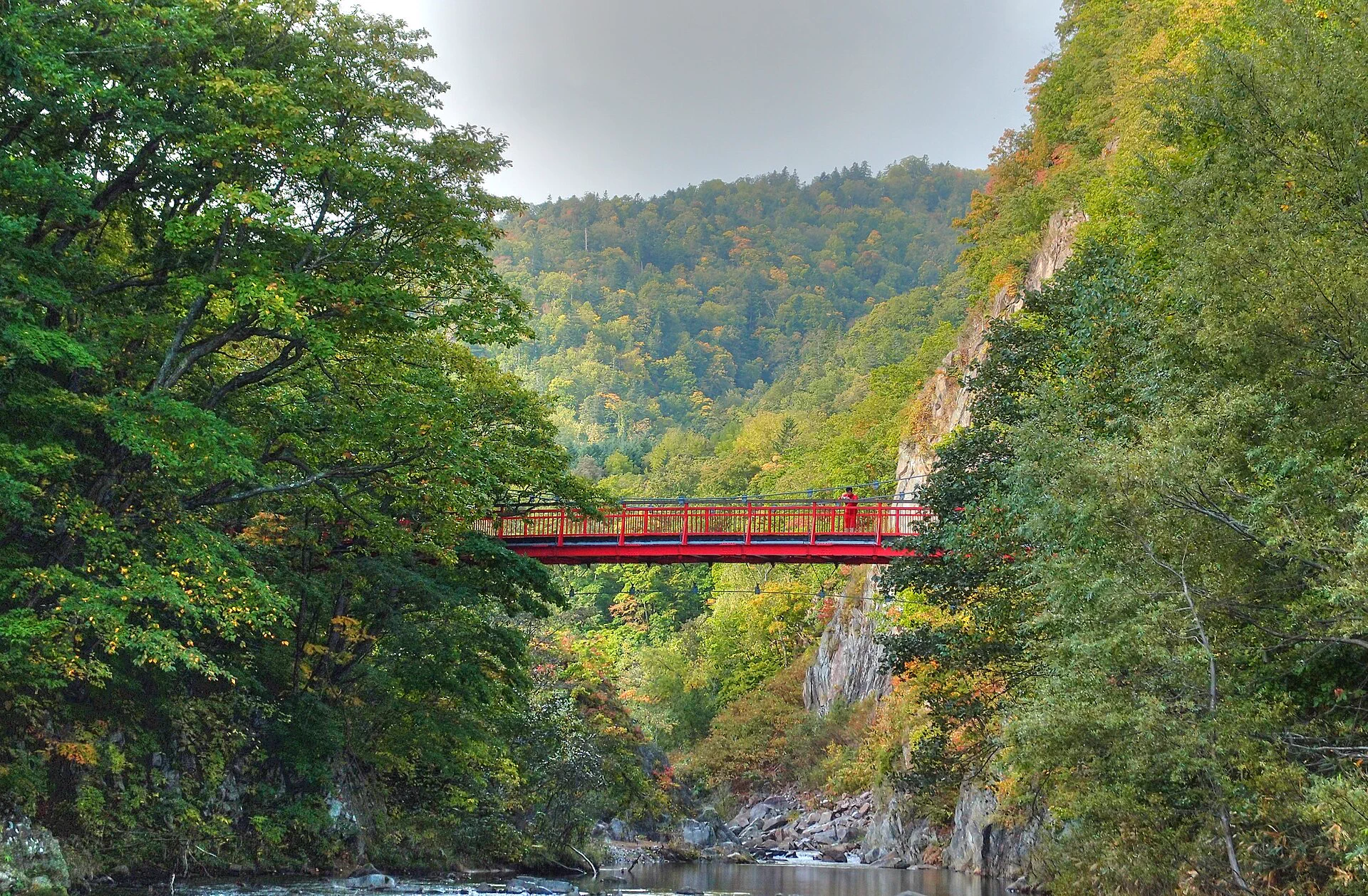 Jozankei en automne : excursion depuis Sapporo ou une nuit sur place ?