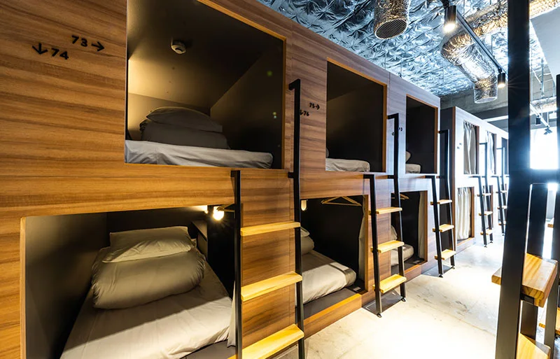Dortoir à lits superposés de UNPLAN Fukuoka