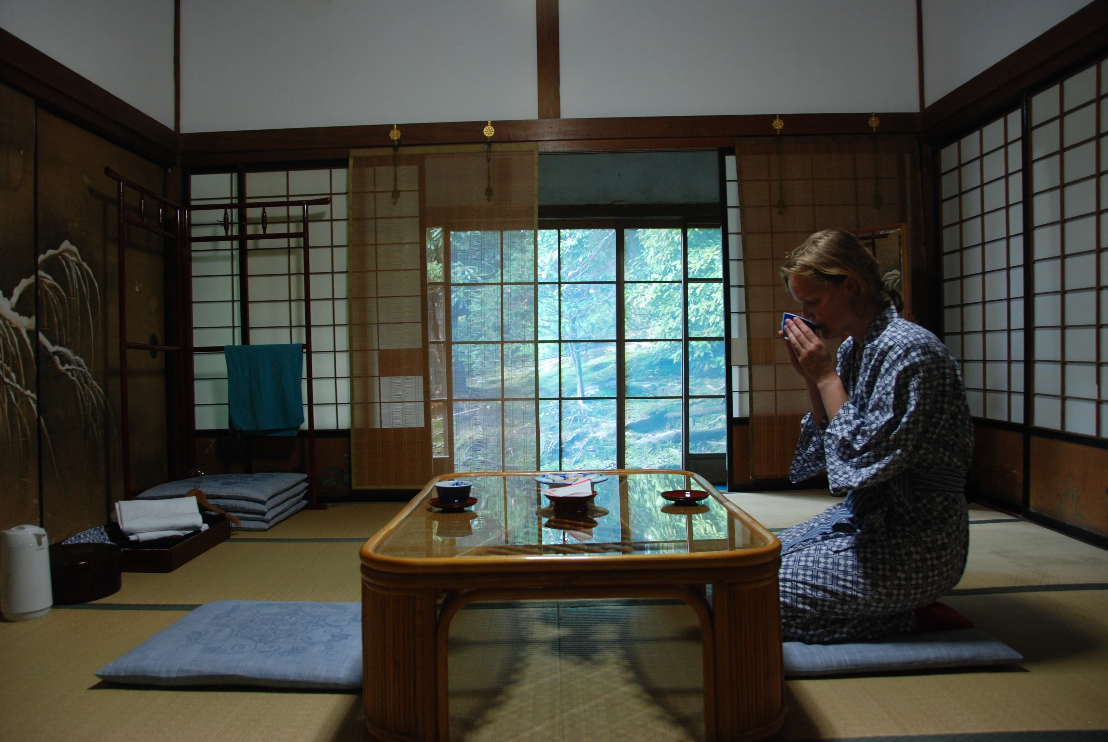 Les auberges traditionnelles japonaises et les installations communes du monastère Koyasan.