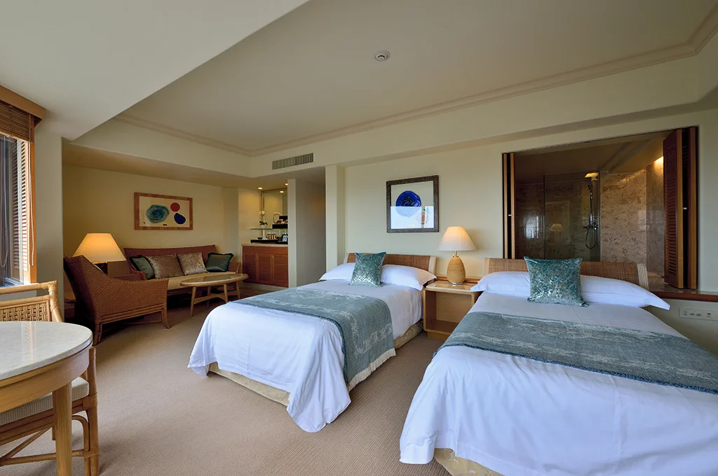 Chambre twin du JR Kyushu Hotel Blossom Naha