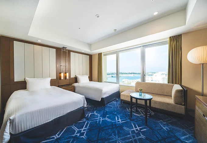 Chambre Twin Premier Bayside au RIHGA Royal Gran Okinawa
