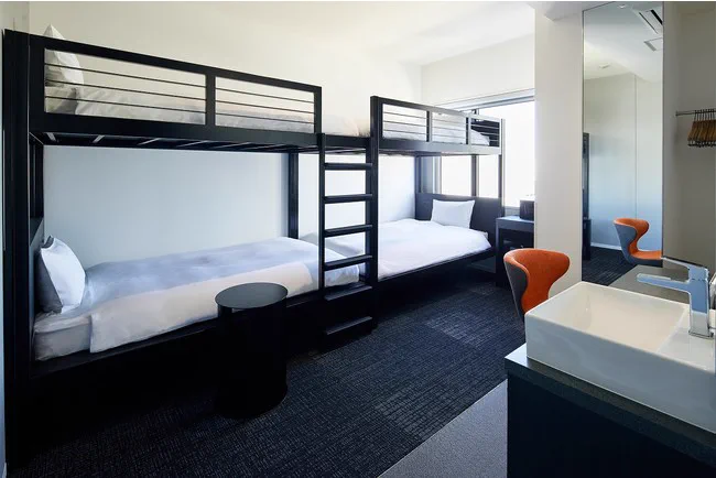 Chambre 4 lits avec lit superposé Sequence SUIDOBASHI