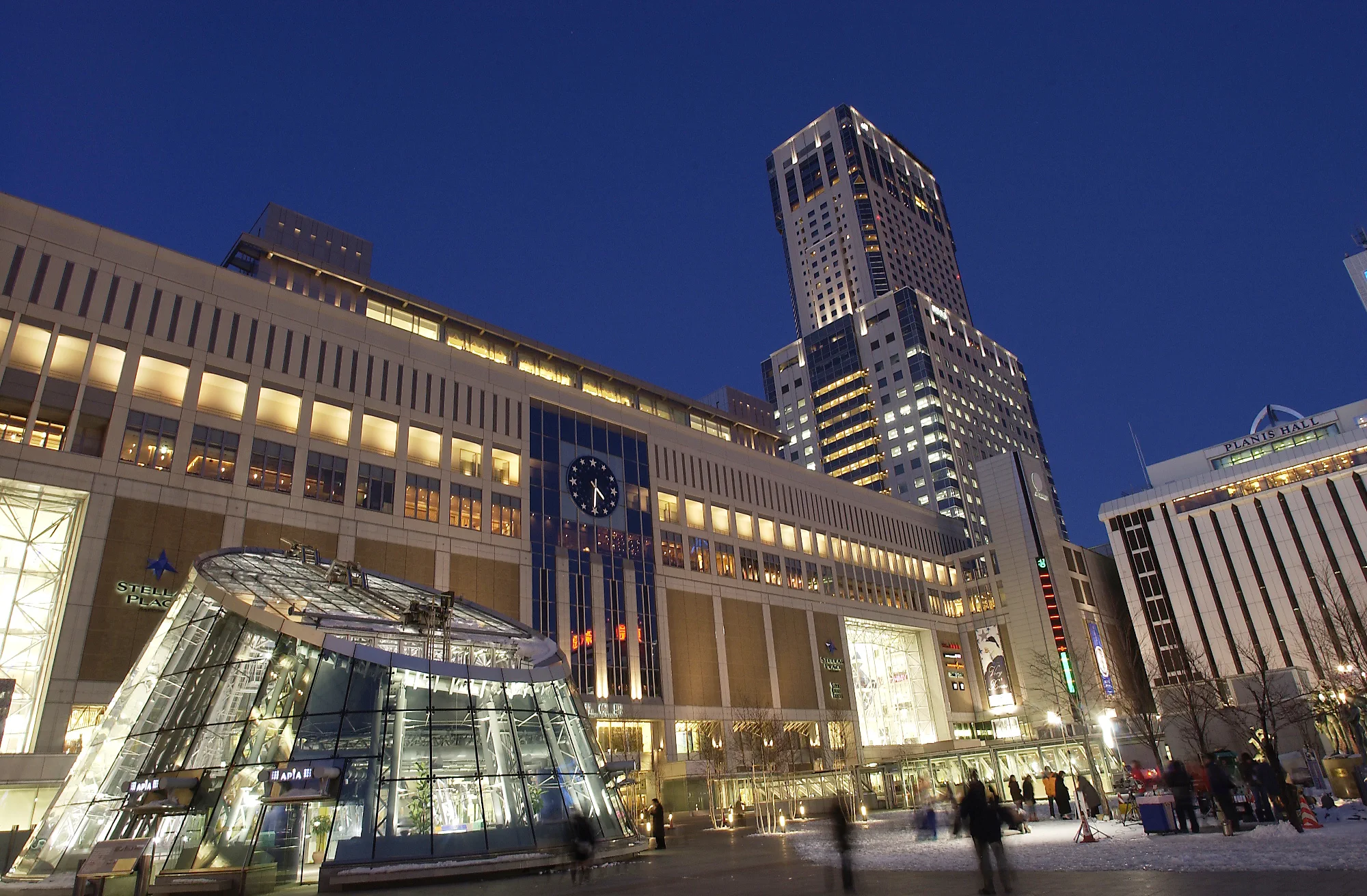 Gare de Sapporo en hiver : les horaires d’arrivée et de départ changent fortement la valeur réelle de deux ou trois nuits