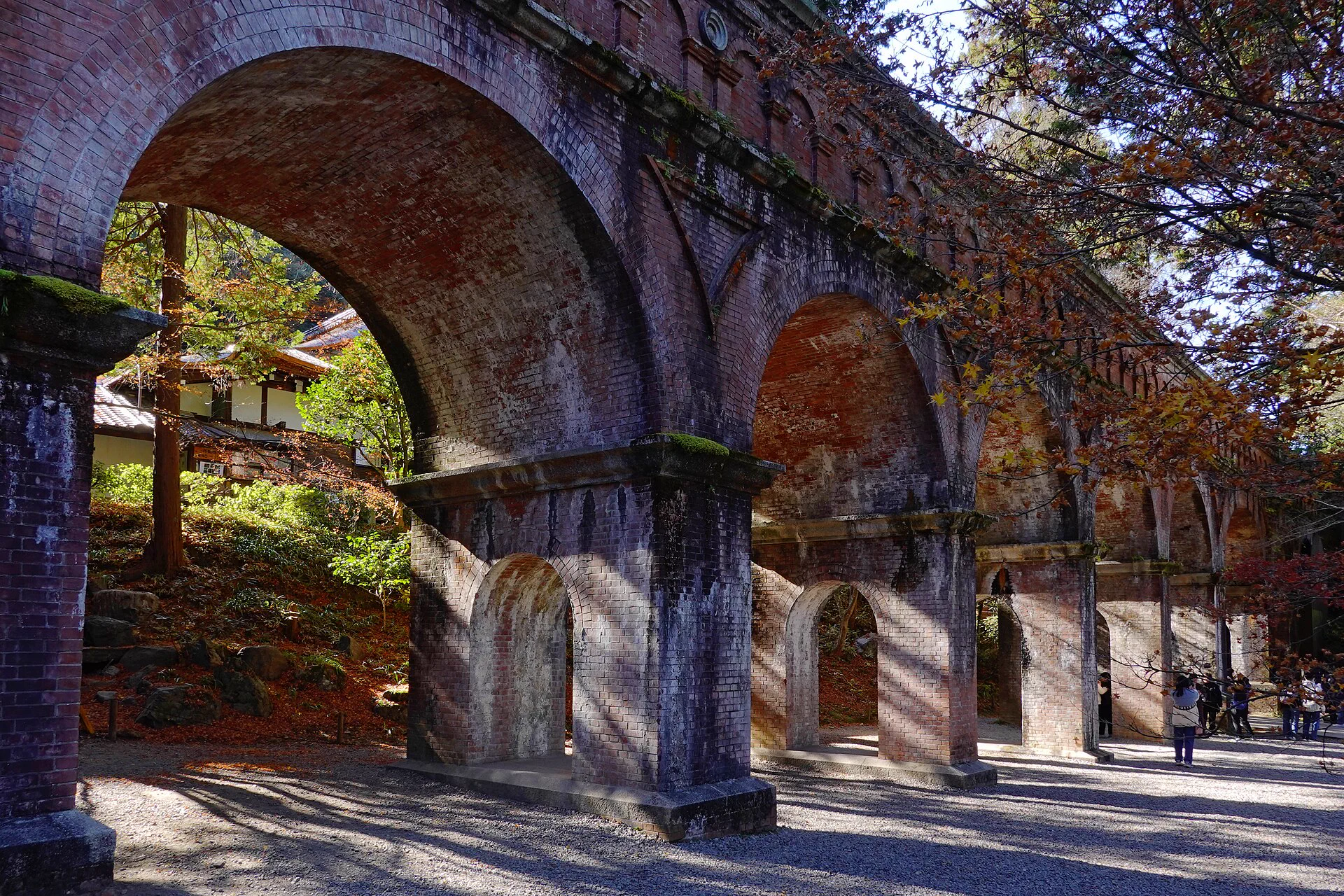 Suirokaku et les couleurs d’automne de Nanzenji, abords gratuits du matin