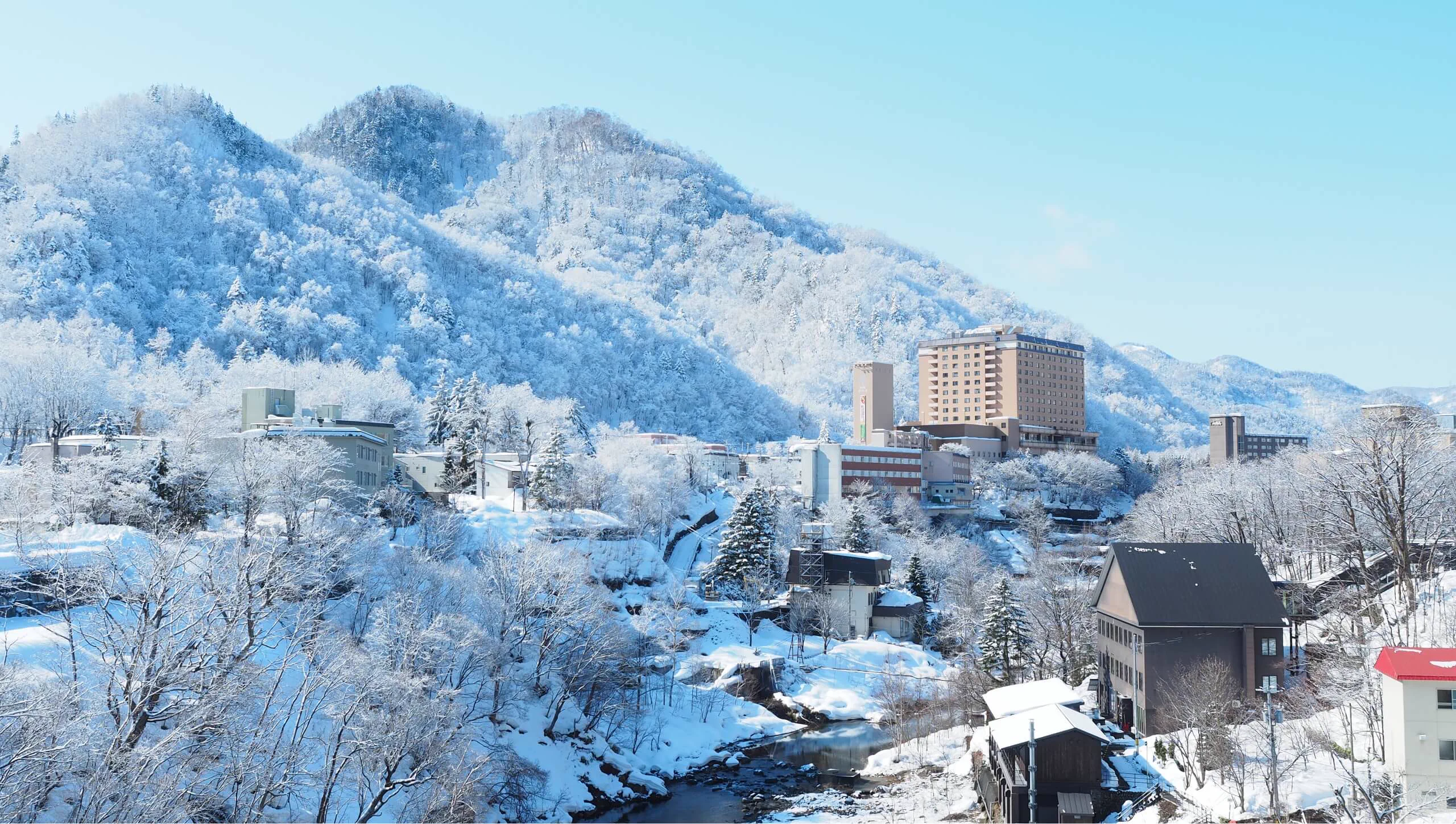Jozankei en hiver : une station thermale suffisamment proche de Sapporo pour fonctionner en excursion ou en nuit courte