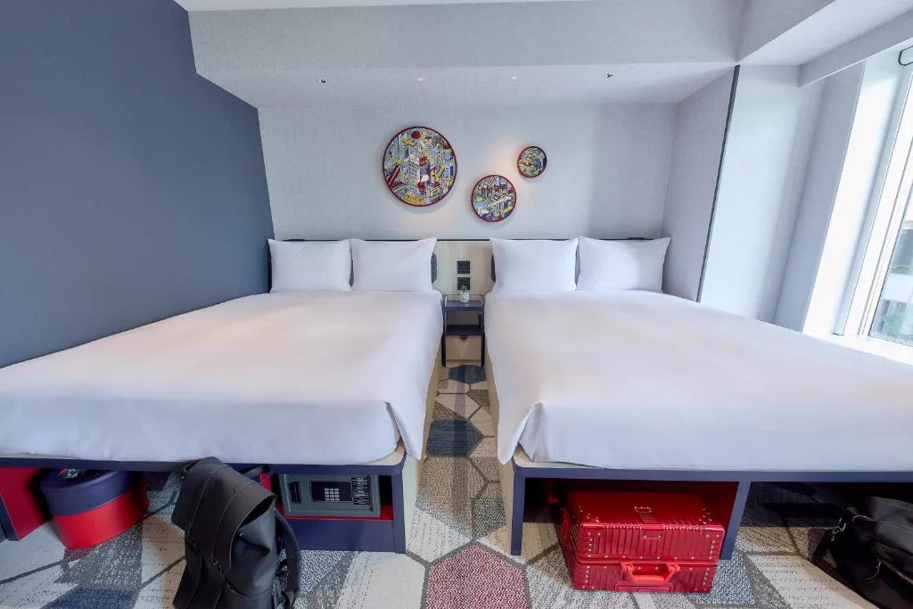 Espace commun du lyf Shibuya Tokyo pour déplacer hors de la chambre une partie du temps éveillé