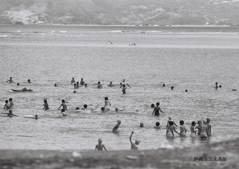 Programme plage familiale à Okinawa et organisation des pauses pour enfants