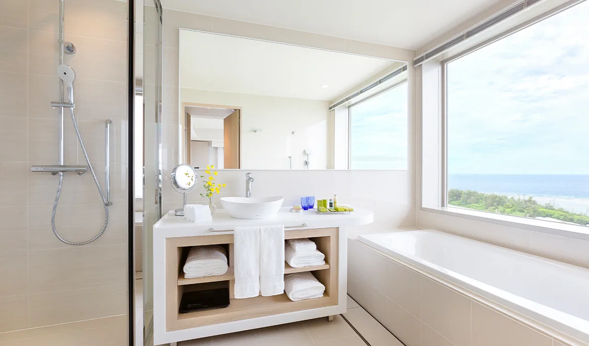 Chambre avec vue sur la mer au Hilton Okinawa Sesoko Resort