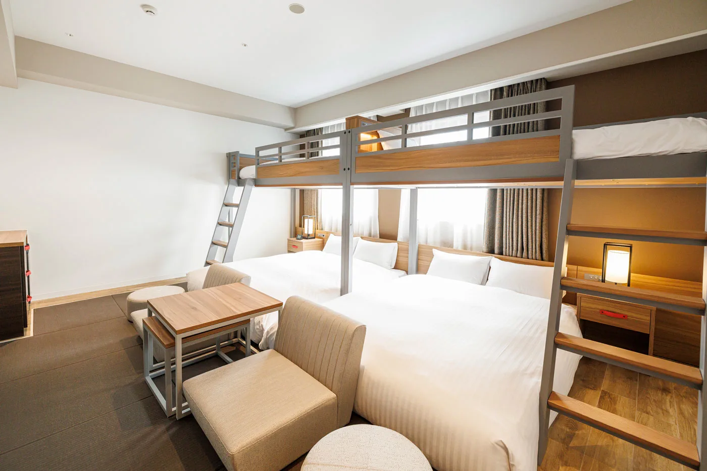 Chambre japonaise de groupe au Nishitetsu Hotel CROOM Hakata Gion