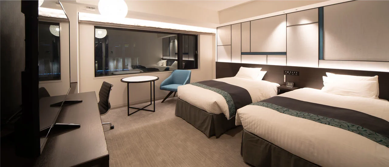 Hotel Vischio Osaka, chambre Twin et salle de bains séparée