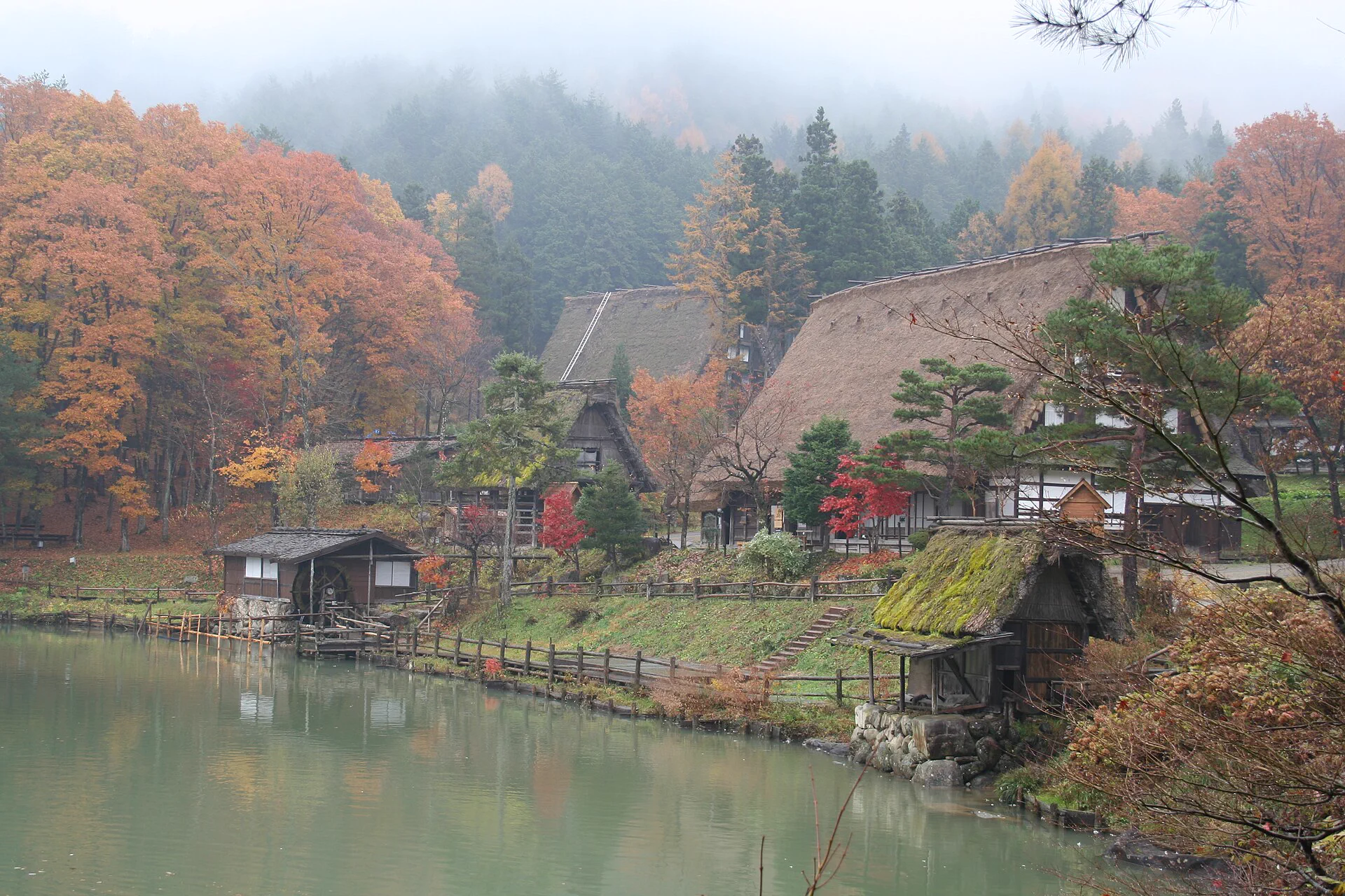 Nakabashi à Hida-Takayama en automne