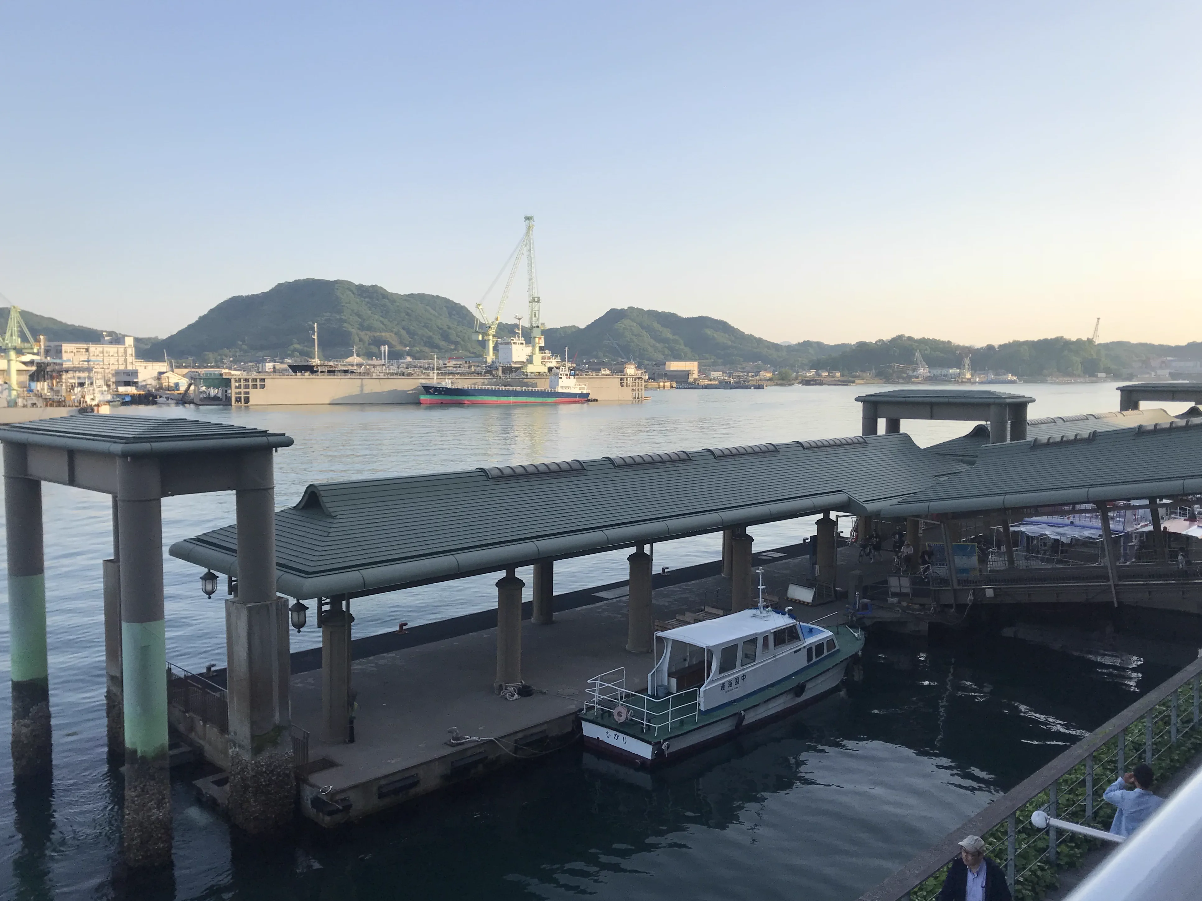 Front de mer d’Onomichi et logistique du départ vers le Shimanami Kaidō