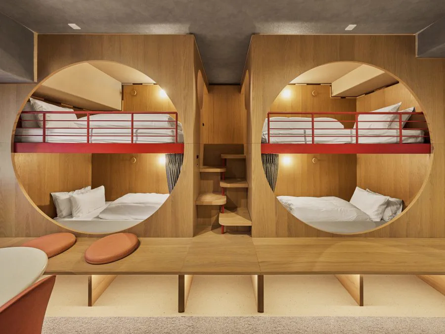Two-Bunkbed Apartment du MIMARU Osaka Shinsaibashi Central avec deux zones de douche pour quatre personnes