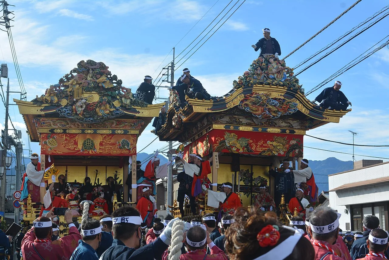 Chichibu Yomatsuri 2026 : rentrer à Tokyo ou dormir après les chars ?